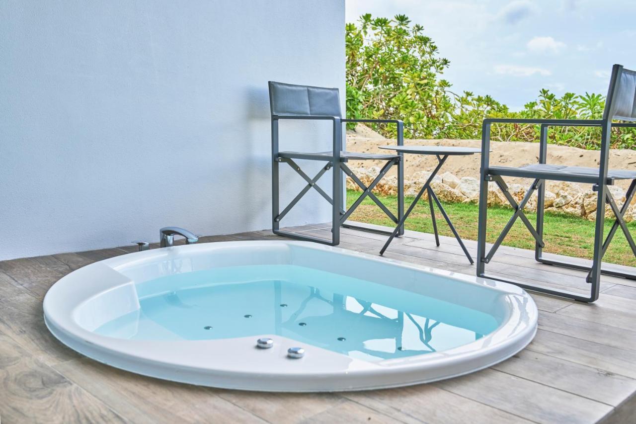 Watermark Hotel Okinawa Miyakojima Zewnętrze zdjęcie
